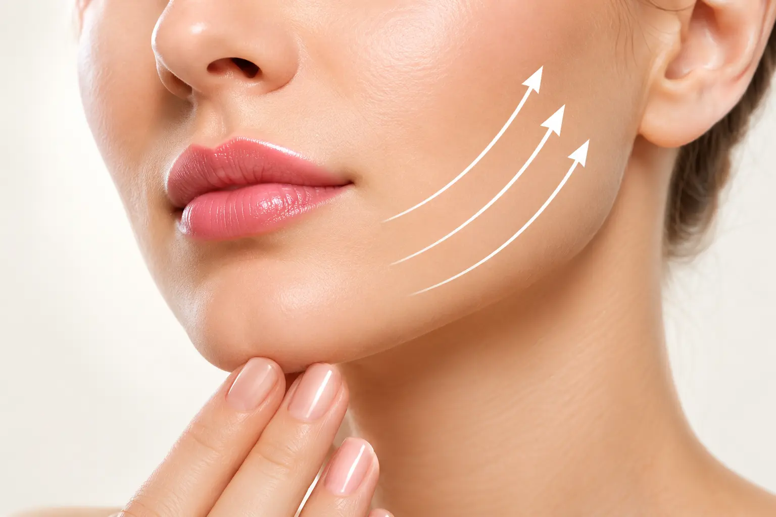 Lipostructure et lipofilling du visage